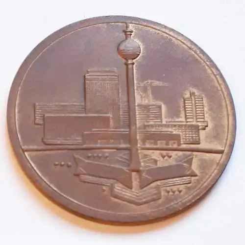 DDR Medaille 20. Jahrestag der DDR - Den Erbauern des Stadtzentrums von Berlin