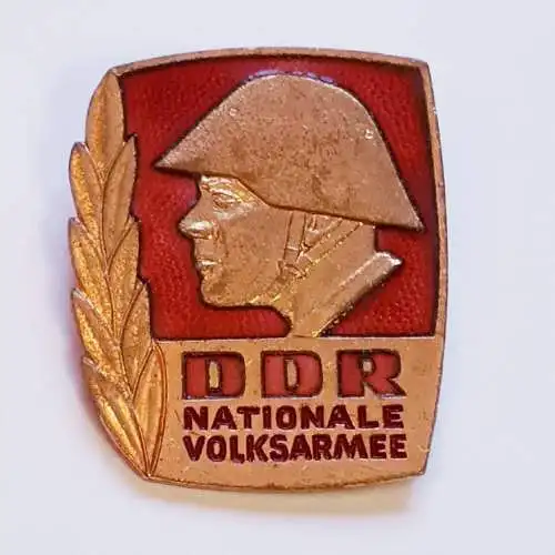 DDR NVA Bestenabzeichen
