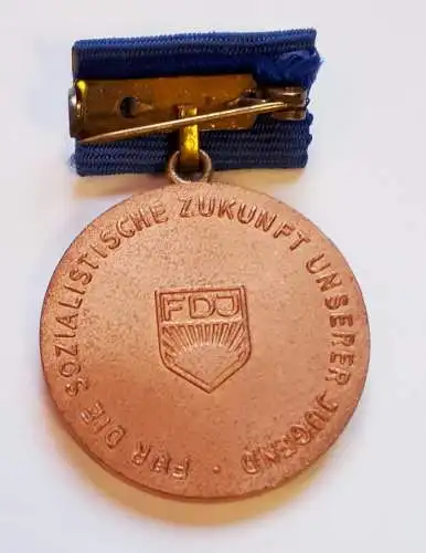 DDR FDJ Medaille Artur Becker in Bronze