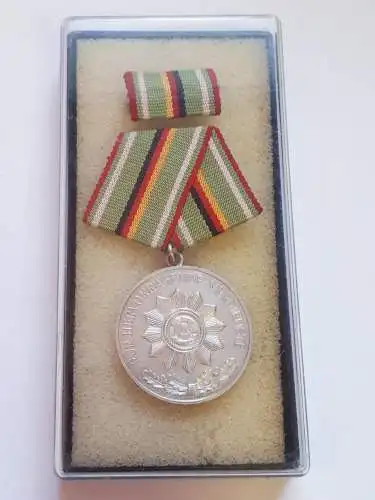 DDR Verdienstmedaille der Organe des MdI