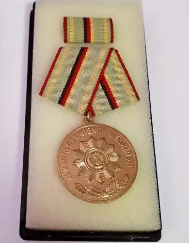 DDR Verdienstmedaille der Organe des MdI