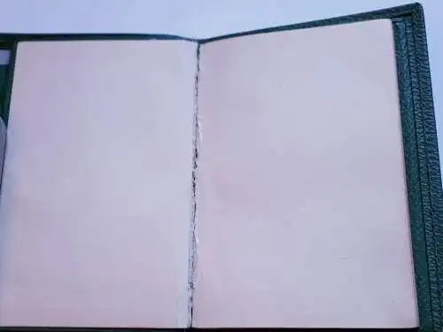 DDR Notizbüchlein mit SED Logo