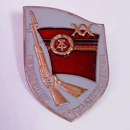 DDR MfS Ministerium für Staatssicherheit Abzeichen 20 Jahre