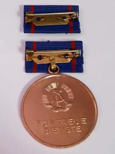 DDR Medaille Für treue Dienste Seeverkehrswirtschaft und Binnenschifffahrt