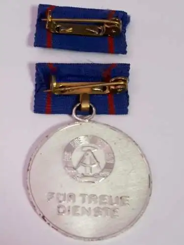 DDR Medaille Für treue Dienste Seeverkehrswirtschaft und Binnenschifffahrt