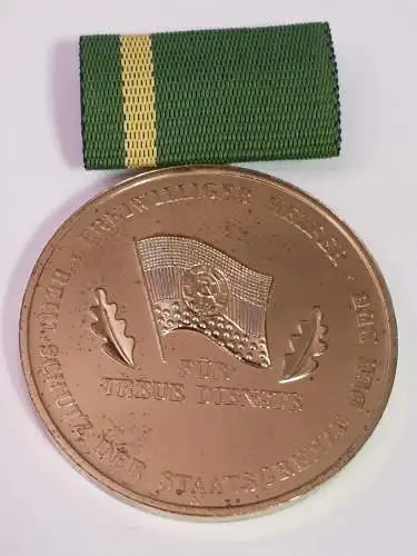 DDR Medaille Freiwilliger Helfer beim Schutz der Staatsgrenze der DDR 25 Jahre