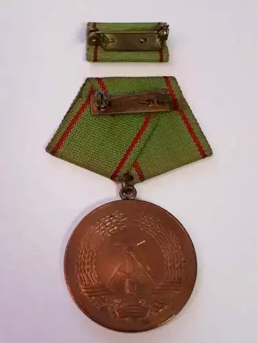 DDR Medaille Grenztruppen Für vorbildlichen Grenzdienst