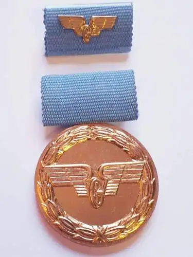 DDR Deutsche Reichsbahn Verdienstmedaille Für treue Dienste