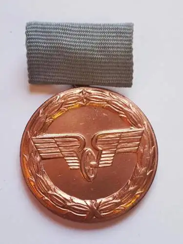 DDR Deutsche Reichsbahn Verdienstmedaille Für treue Dienste in Bronze