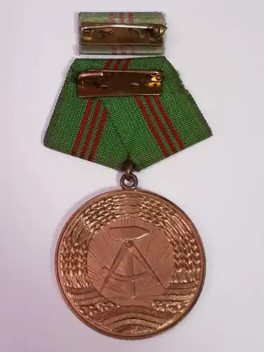 DDR MdI Volkspolizei Medaille Für treue Dienste Stufe III