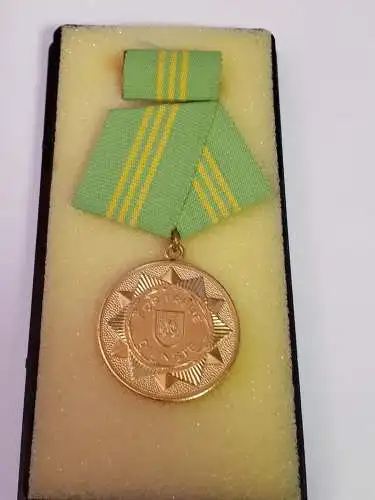 DDR MdI Volkspolizei Medaille Für treue Dienste in Gold