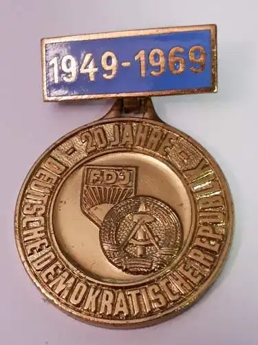 DDR Abzeichen 20 Jahre DDR Pioniertaten Für das sozialistische Vaterland
