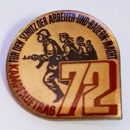 DDR NVA Abzeichen Kampfauftrag 72