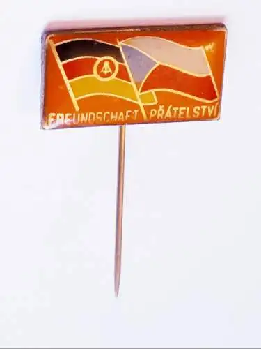 DDR Abzeichen DDR Tschechoslowakei Freundschaft