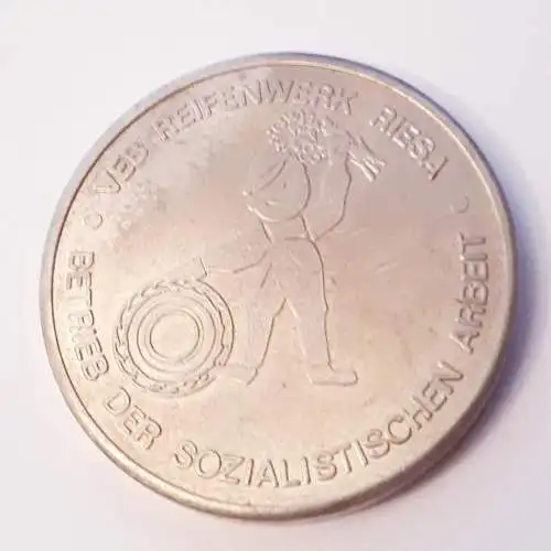 DDR Medaille VEB Reifenwerk Riesa