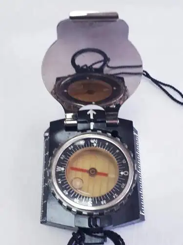 DDR KOMMIT Touristenkompass