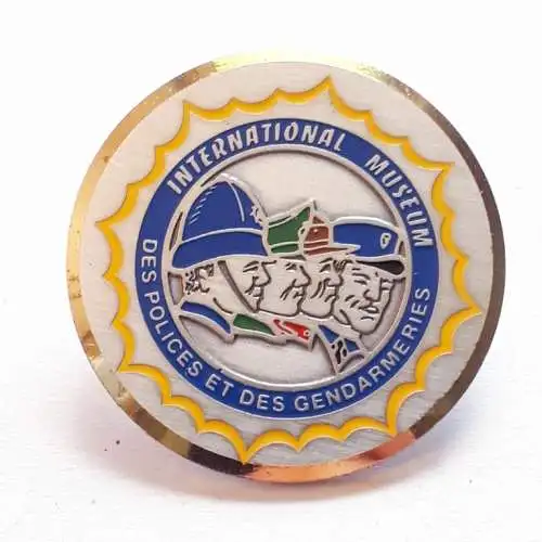 Frankreich Anstecker Pin International Museum des Polices et Gendarmeries