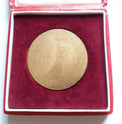 Medaille Tschechien Gumarne 1. Maja N.P. Puchov