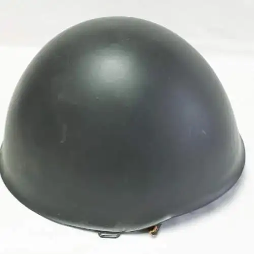 Russischer Stahlhelm OHNE Innenleben