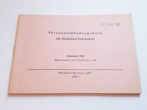 Personenfahndungsbuch der Deutschen Volkspolizei - September 1990