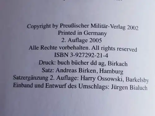 Knut Schäfer: Chronik der Volksmarine - Die NVA in Zeit und Geschichte Band I. 