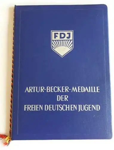 Urkundenmappe für Artur-Becker Medaille 