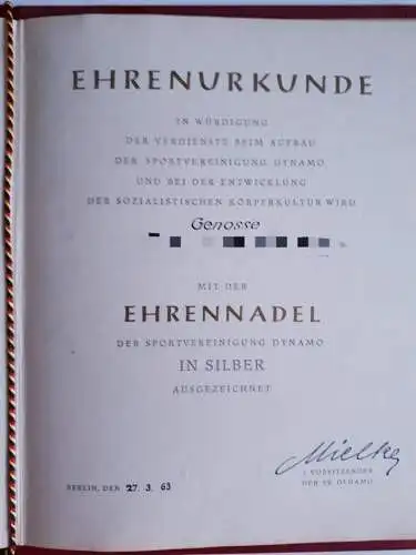 Verleihungsurkunde mit Mappe SV Dynamo Verleihungsjahr 1963