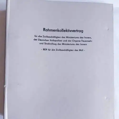 DDR MdI Rahmenkollektivvertrag für Zivilbeschäftigte des MdI