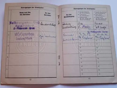  DDR Arbeitsbuch mit einigen Eintragungen