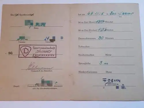 DDR Schwimmschein der SV Dynamo 1956