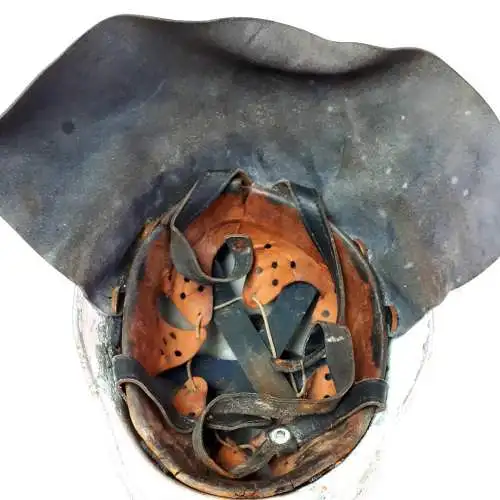 DDR MdI Feuerwehrhelm