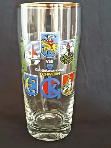 Bierglas CK VEB Getränkekombinat Schwerin mit Goldrand