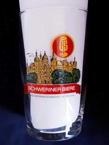 Bierglas Schweriner Bier VEB Getränkekombinat Schwerin