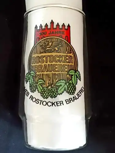 Bierglas 100 Jahre VEB Rostocker Brauerei