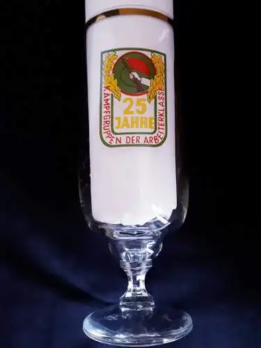 Bierglas 25 Jahre Kampfgruppen der Arbeiterklasse