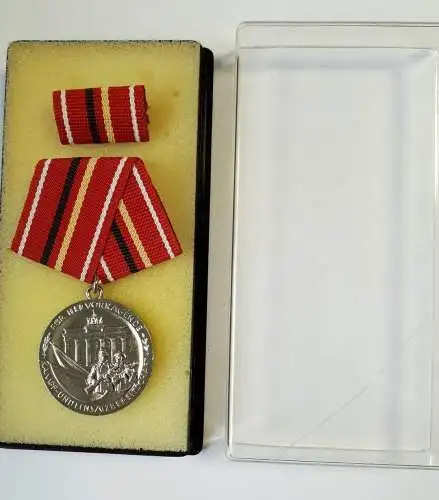 DDR Verdienstmedaille der Kampfgruppen der Arbeiterklasse