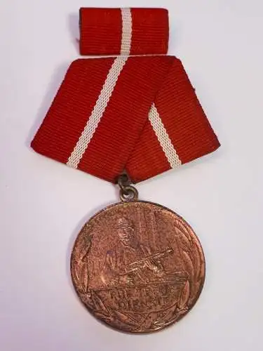 DDR Medaille Für treue Dienste in den Kampfgruppen