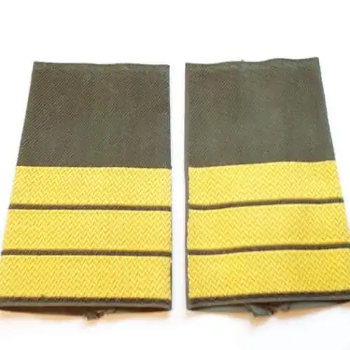 Bundeswehr Marine Aufschiebeschlaufen Korvettenkapitän oliv