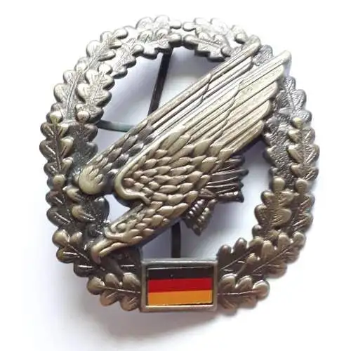 Bundeswehr Barettabzeichen Metallausführung Fallschirmjäger