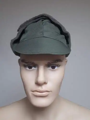 Bundeswehr Wintermütze oliv  Größe 56