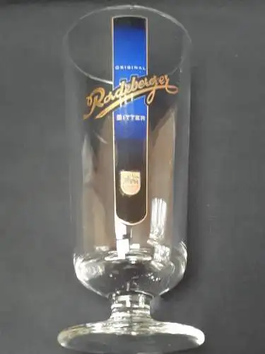 Glas Radeberger Bitter Kräuter