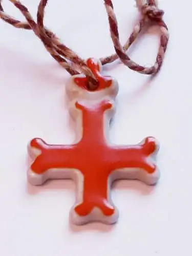 Porzellankreuz mit Verleihungszahl 3433