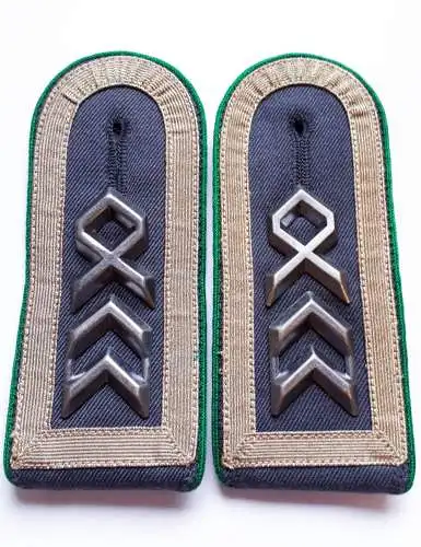 Bundeswehr Schulterklappen Jägertruppe Oberstabsfeldwebel 