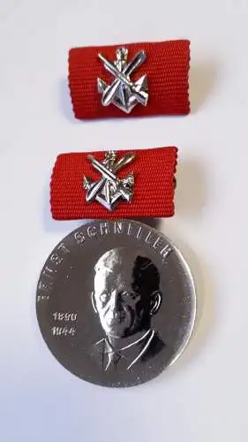 DDR GST Gesellschaft für Sport und Technik Medaille Ernst Schneller in Silber