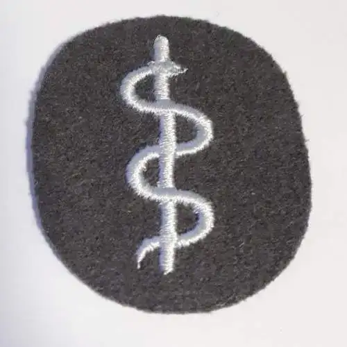 DDR NVA Dienstlaufbahnabzeichen medizinischer Dienst