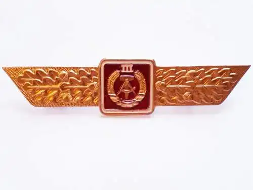 DDR NVA Einheitliches Klassifizierungsabzeichen Bartelnummer 383 b Stufe III