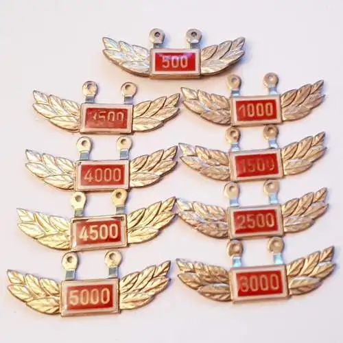 DDR NVA Flugstundenanhänger rot 5000