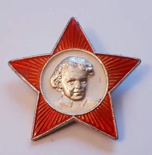 UDSSR Abzeichen Pin Roter Stern mit Portrait