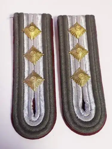 DDR MfS Stasi Staatssicherheit Schulterklappen Stabsfähnrich