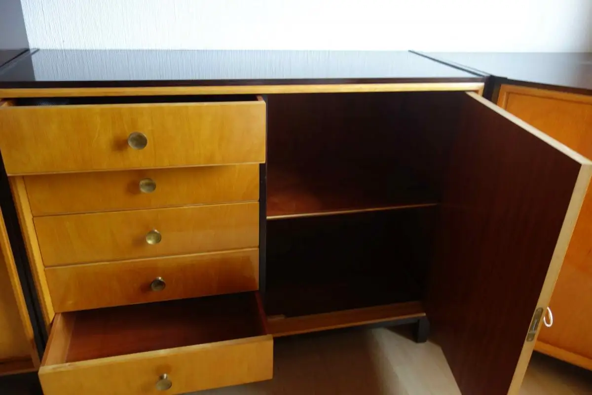Wohnzimmerschrank Ensemble 50er Jahre Serie „Wonne im Heim“ . 3
